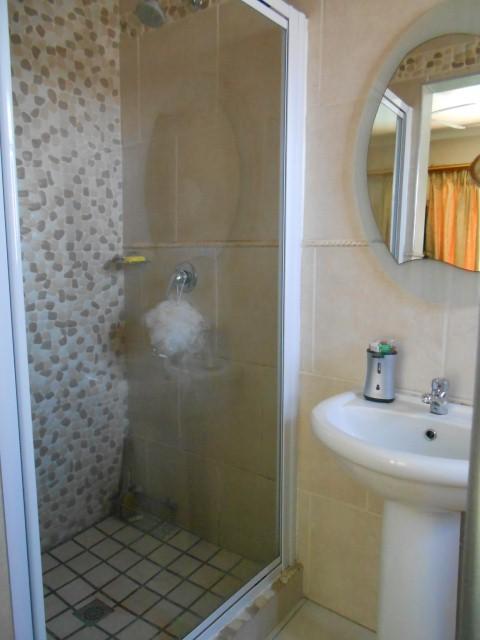 To Let 3 Bedroom Property for Rent in Bo Oakdale Western Cape